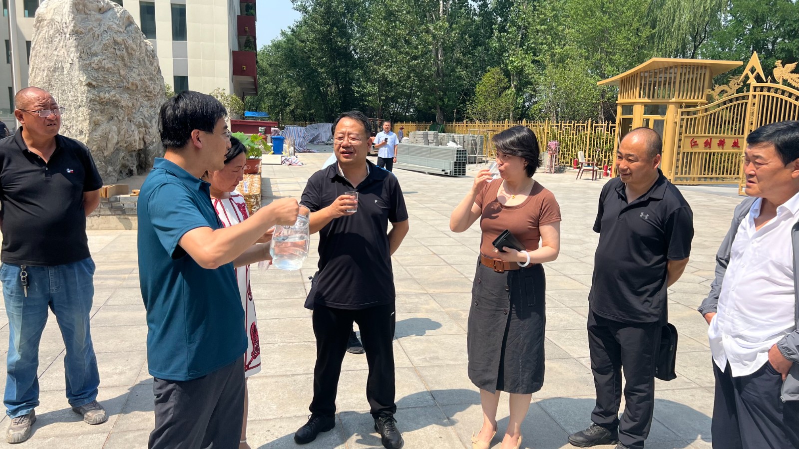 1762941669702986.jpg 1762941669702986.jpg